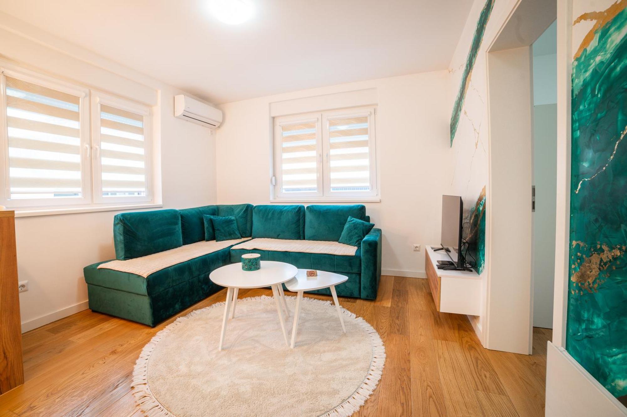 Apartment Vila Idila Tuzla Extérieur photo
