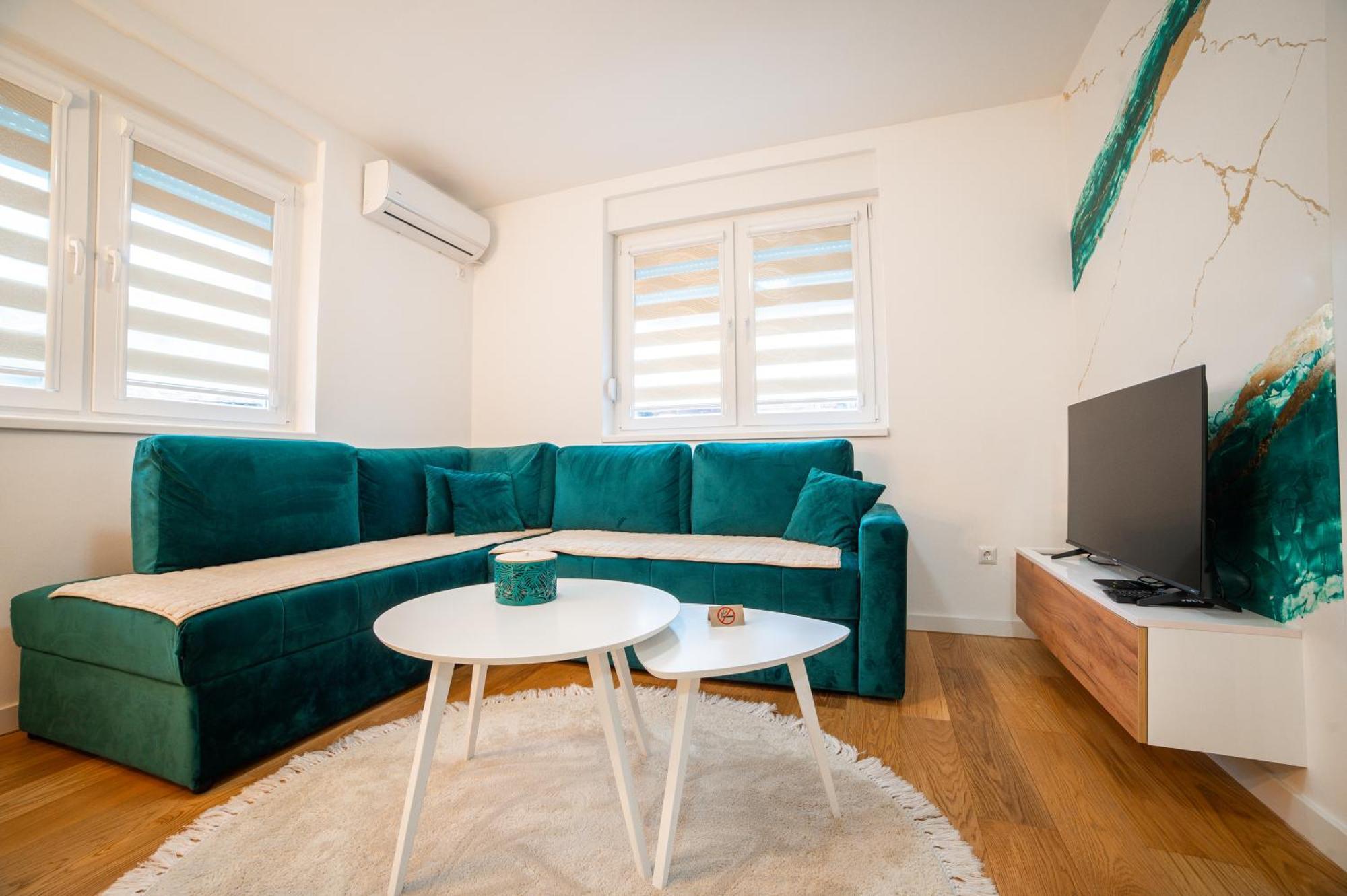 Apartment Vila Idila Tuzla Extérieur photo